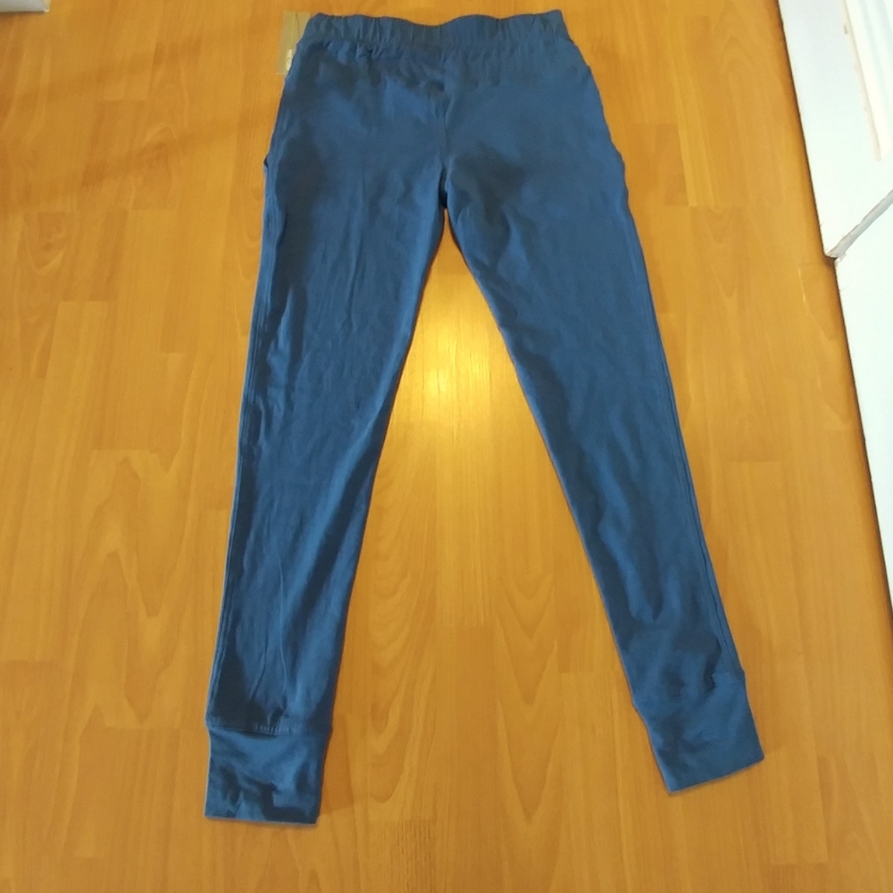 NWT Yoga joggers